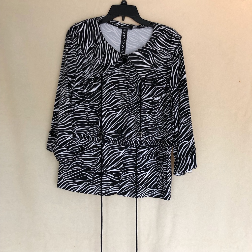 Zebra Print Women’s Top XL - Picture 2 of 7